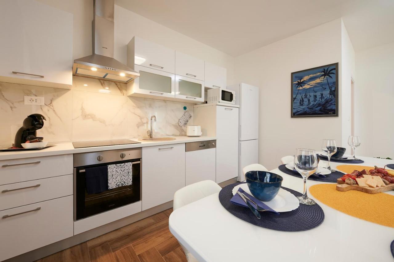 New 4* Apartman Zoa In Τρογκίρ Εξωτερικό φωτογραφία