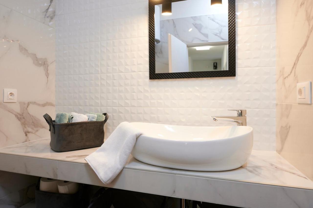 New 4* Apartman Zoa In Τρογκίρ Εξωτερικό φωτογραφία